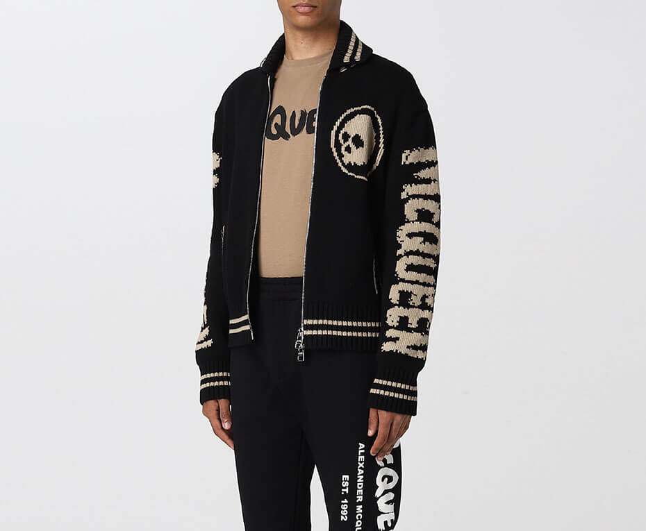 Кофты, свитеры и рубашки