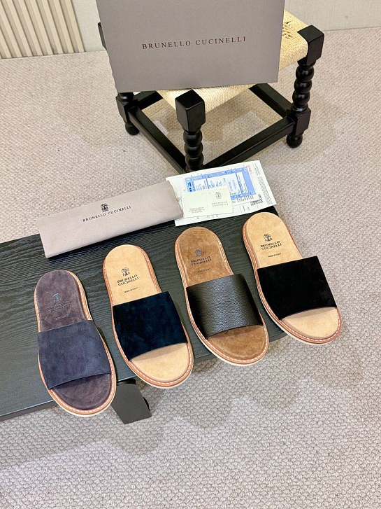 Мужские кожаные шлёпанцы Brunello Cucinelli