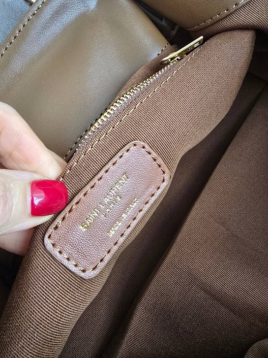 Замшевая сумка Yves Saint Laurent Le 5 a 7 40x22