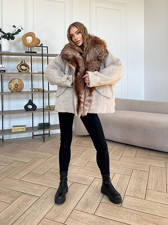 Женский пуховик с натуральным мехом Max Mara Premium