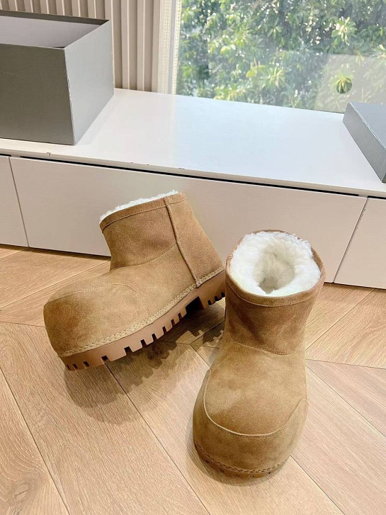 Женские ботинки Balenciaga Alaska Fur Bootie Premium - Brown