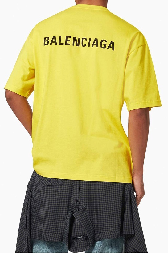 Жёлтая оверсайз футболка Balenciaga Medium Fit Vintage