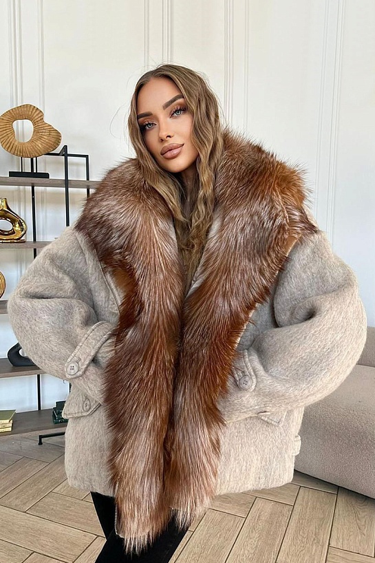 Женский пуховик с натуральным мехом Max Mara Premium