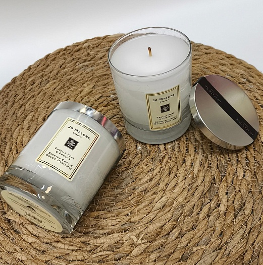 Ароматическая свеча Jo Malone London English Pear & Freesia (200 гр)   