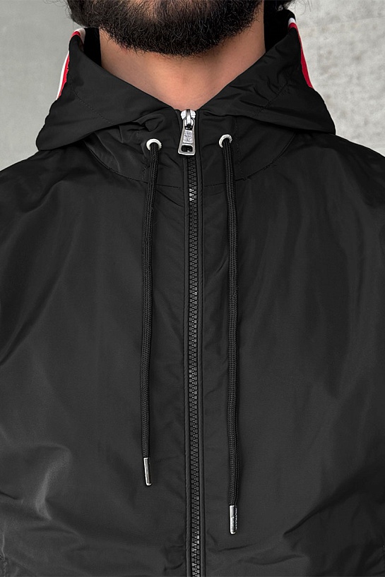 Ветровка чёрного цвета Moncler Grimpeurs