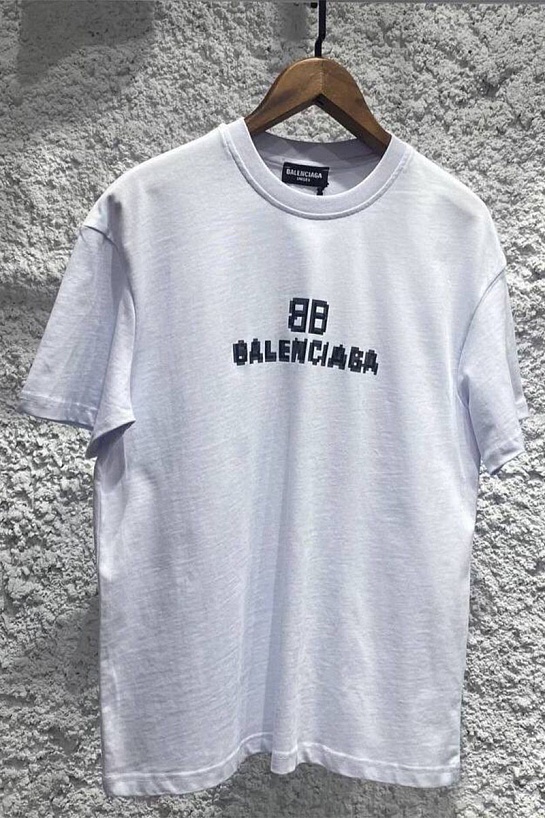 Белая оверсайз футболка Balenciaga Pixel