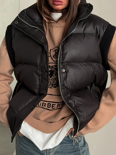 Женский жилет Brunello Cucinelli чёрного цвета   