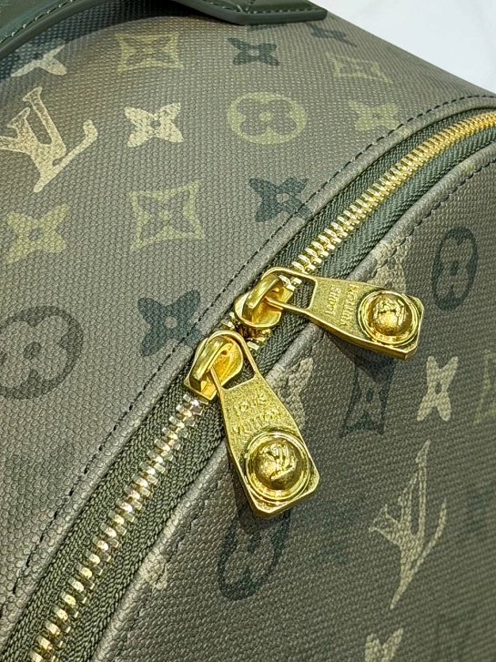 Кожаный рюкзак Louis Vuitton Discovery PM premium 40x30x20 см