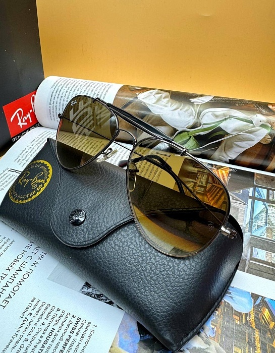 Солнцезащитные очки Ray-Ban Aviator Large Metal