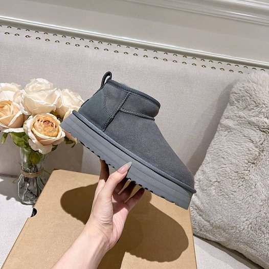 Женские ботинки UGG Classic Ultra Mini Platform - Grey   