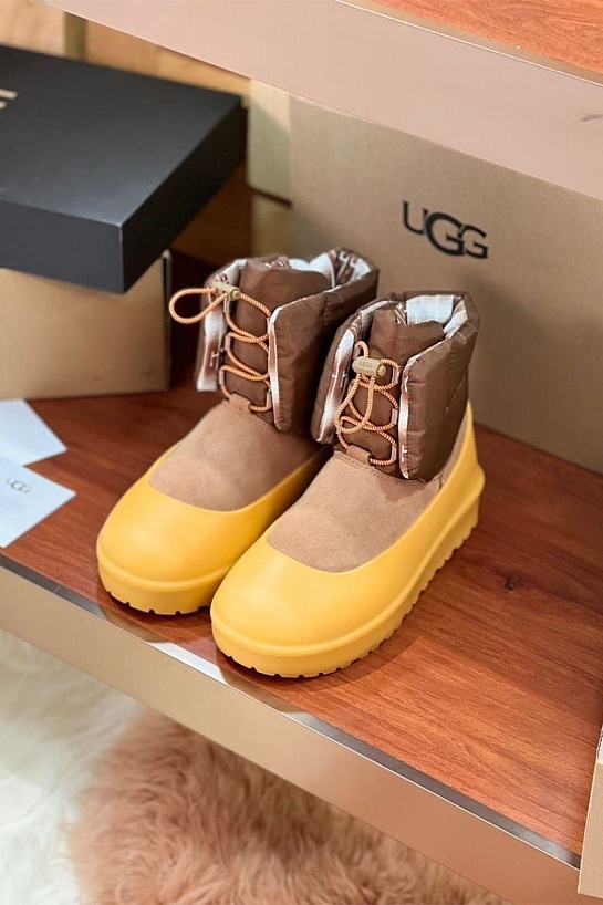 Ботинки UGG Maxi Toggle - Chestnut