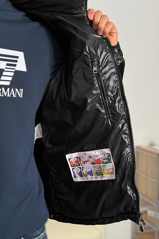 Чёрный пуховик Moncler Maya logo-patch