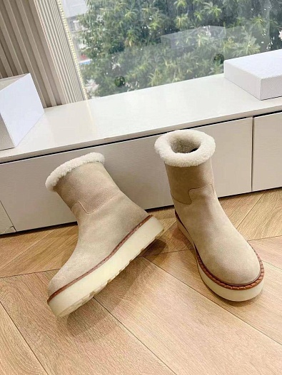 Женские замшевые ботинки с мехом Prada Suede Premium   