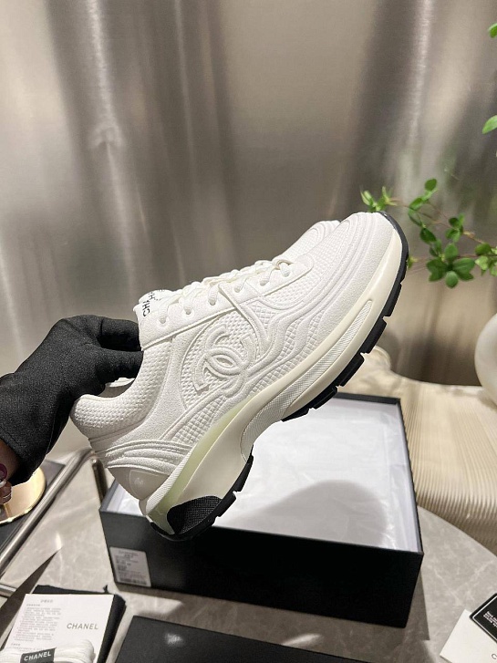 Женские кроссовки Chanel Premium - White