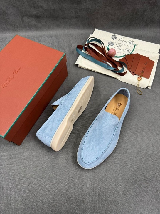 Мужские замшевые лоферы Loro Piana