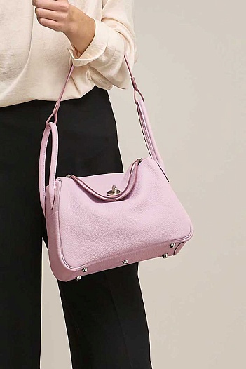 Женская кожаная сумка Hermes Lindy Premium 26x18x13 см - Pink   