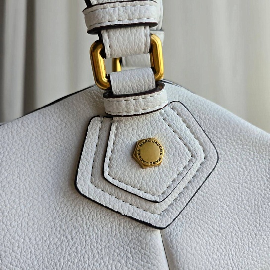 Женская сумка Marc Jacobs The Fran 43x28 см - White