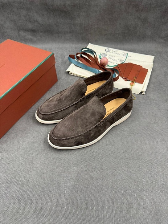Мужские замшевые лоферы Loro Piana