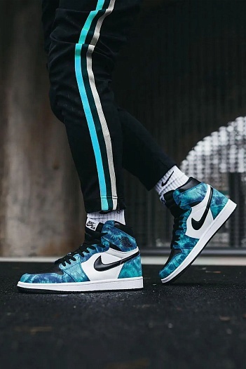 Кроссовки Nike Air Jordan 1 High "Tie-Dye"   