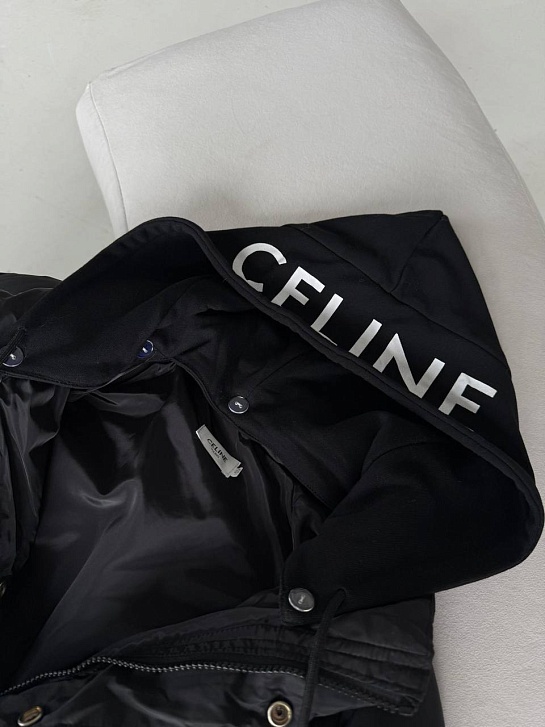 Женская чёрная куртка Celine