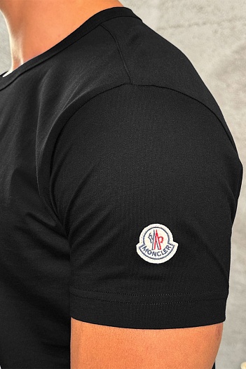 Чёрная брендовая футболка Moncler Logo Outline   