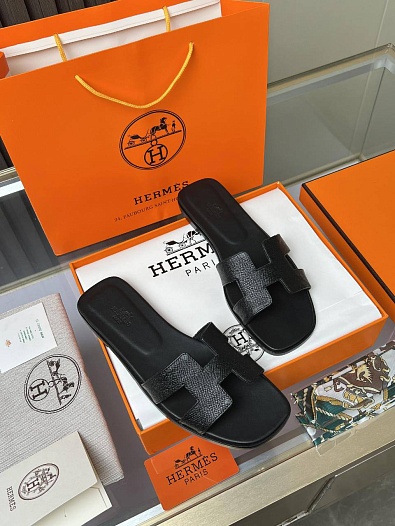 Женские кожаные шлёпанцы Hermes Premium - Black   