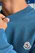 Свитшот голубого цвета Moncler logo-patch