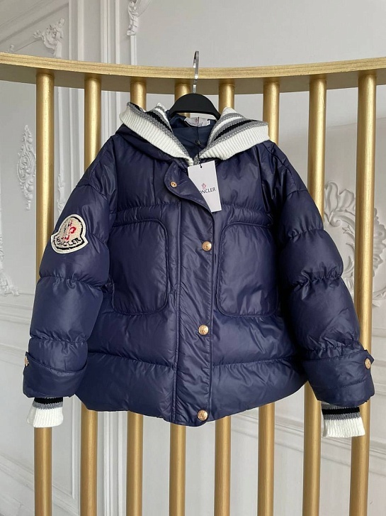 Темно-синяя женская куртка Moncler