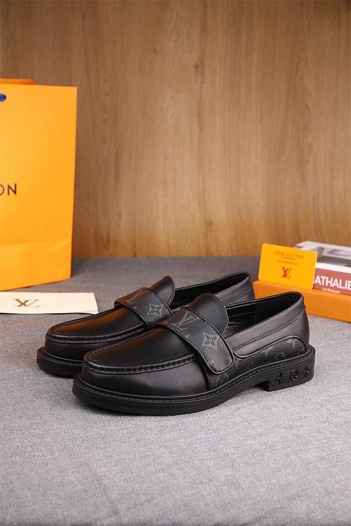 Кожаные лоферы Louis Vuitton Monogram - Black   