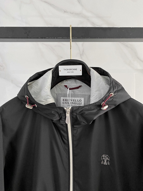 Мужская ветровка Brunello Cucinelli чёрного цвета