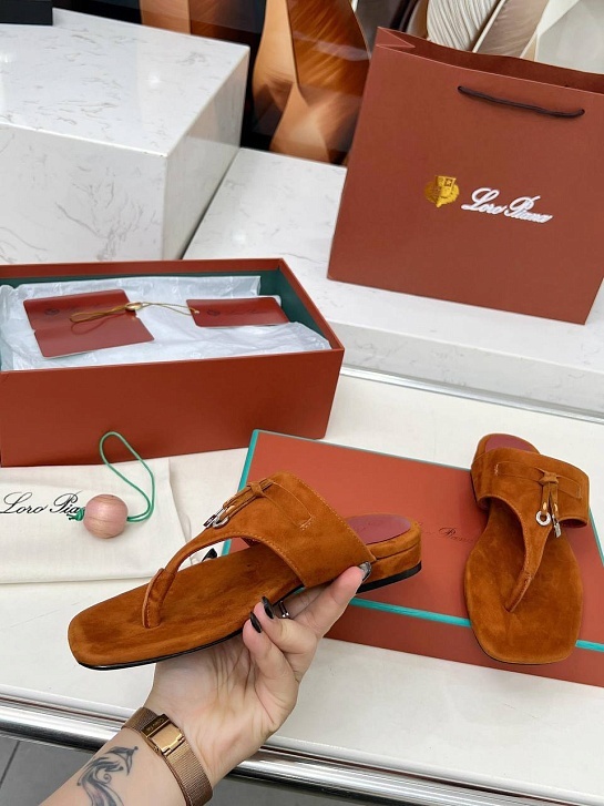 Женские замшевые шлёпанцы Loro Piana Premium - Brown