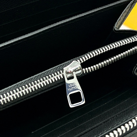 Кожаное портмоне Louis Vuitton Zippy XL Premium 22x12x5 см