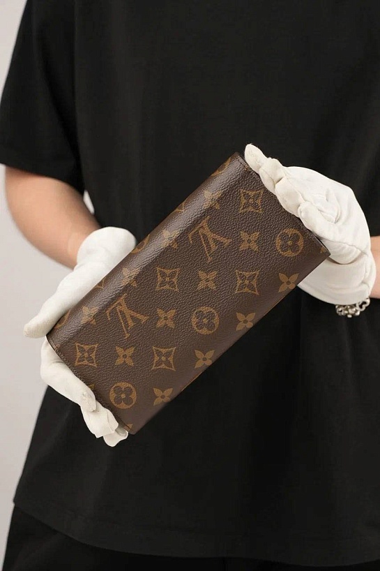 Кожаный кошелек Louis Vuitton Sarah Premium 19x10.5x2.5 см