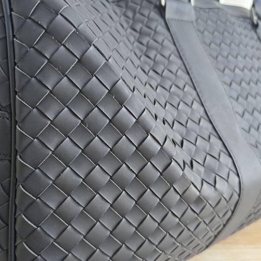 Кожаная дорожная сумка Bottega Veneta Kippo 50x20 см   