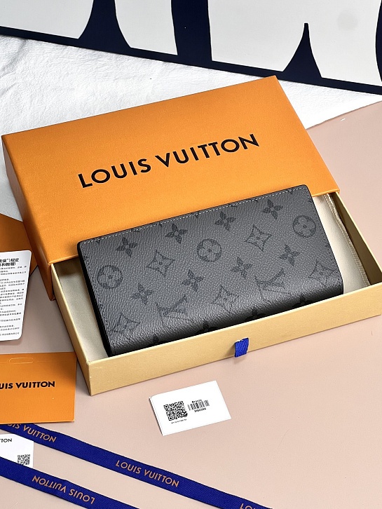 Кожаный бумажник Louis Vuitton Brazza Premium 19x9.5x2.5 см