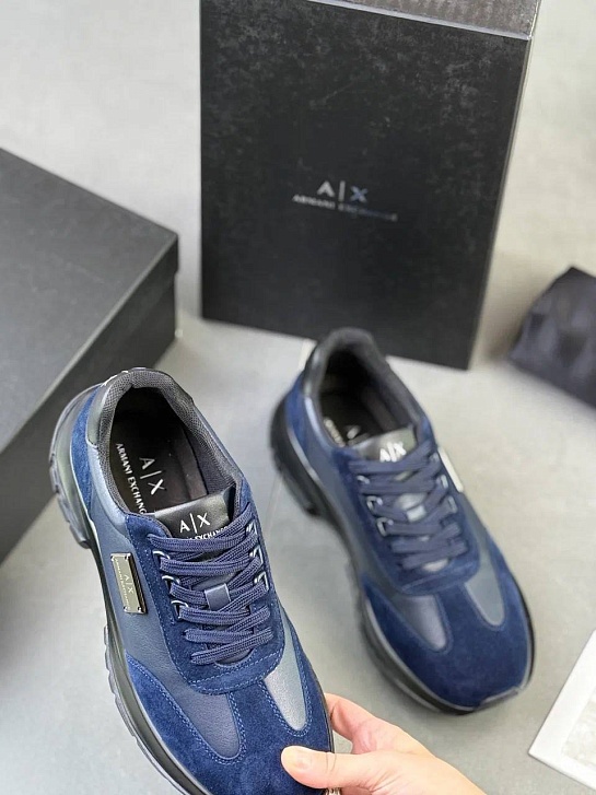 Кроссовки синего цвета Armani Exchange