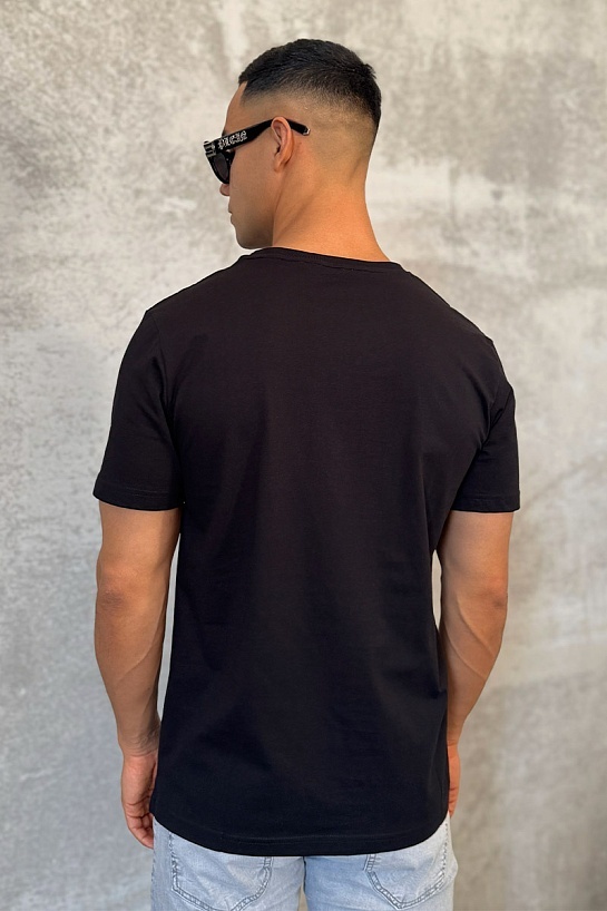 Брендовая мужская футболка Calvin Klein чёрного цвета