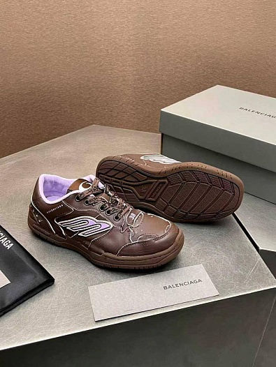 Женские кожаные кроссовки Balenciaga Hamptons Worn-Out premium   