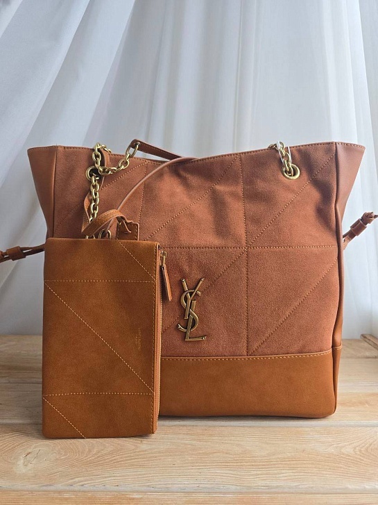 Замшевая сумка Yves Saint Laurent 38x34 см