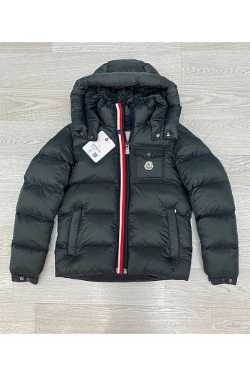 Мужской пуховик Moncler тёмно-зелёного цвета   