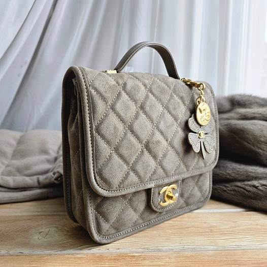 Замшевая сумка Chanel 21x19 см - Beige   