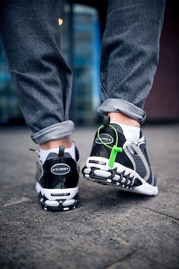 Кроссовки Stussy x Nike Air Zoom Spiridon Cage 2 Fossil   