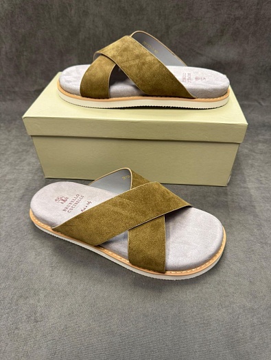 Замшевые шлёпанцы Brunello Cucinelli Crossover - Khaki   
