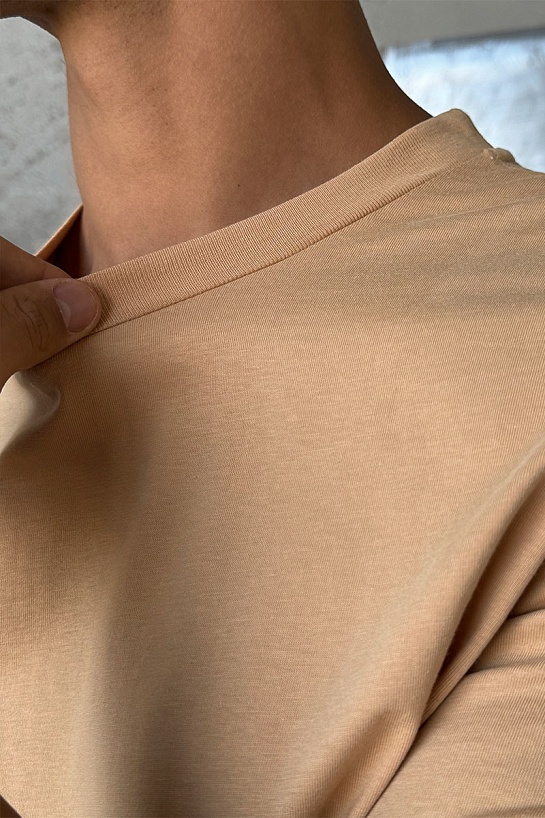 Бежевая оверсайз футболка Givenchy Barbed Wire