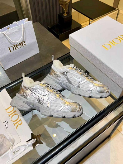 Женские кожаные кроссовки с мехом Dior Chrono Premium