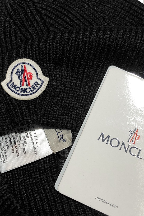 Мужская брендовая шапка Moncler чёрного цвета
