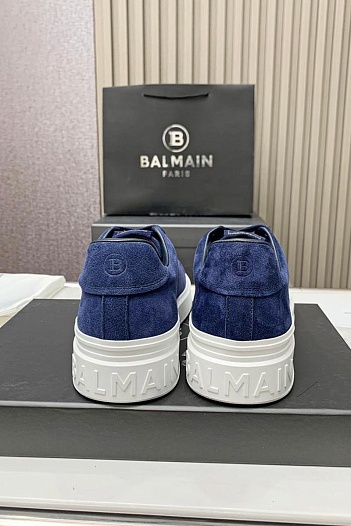 Замшевые кроссовки Balmain синего цвета   