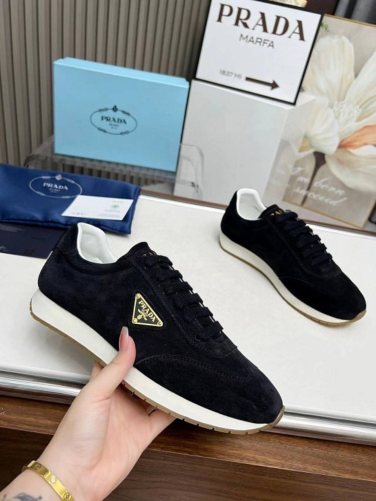 Женские замшевые кроссовки Prada Premium - Black
