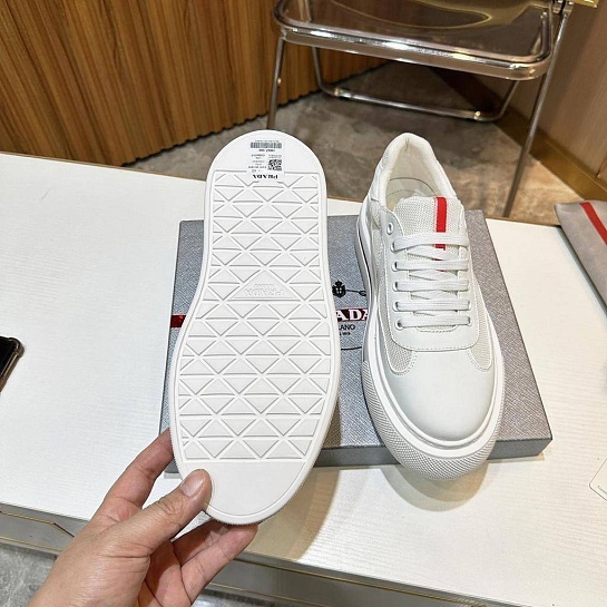 Комбинированные кроссовки Prada logo-stripe - White