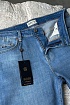 Светло-синие джинсовые шорты Hugo Boss relaxed fit